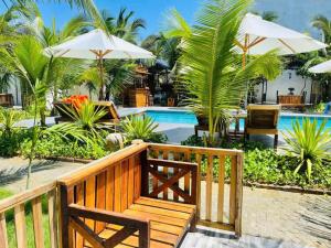 Bazén v ubytování Hoang Phuc resort nebo v jeho okolí