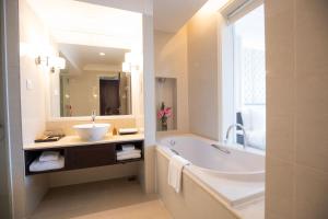 Koupelna v ubytování La Sapinette Hotel Dalat