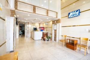Vstupní hala nebo recepce v ubytování Lam Sơn Hotel 3 Tháng 2