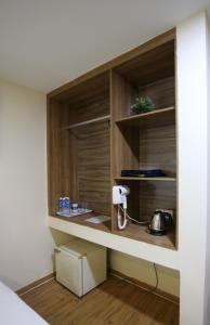 Kuchyň nebo kuchyňský kout v ubytování ECO Hotel at BBCC