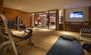 Fitness centrum a/nebo fitness zařízení v ubytování Hotel Piz Buin Klosters