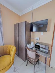 Dapur atau dapur kecil di La Bronze Guest Lodge