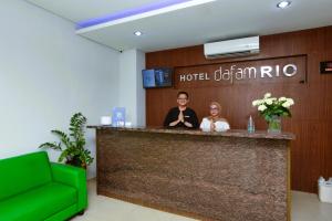 Επισκέπτες που μένουν στο Hotel Dafam Rio