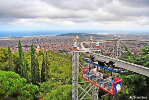 Pohľad z vtáčej perspektívy na ubytovanie Barcelona Fira & Camp Nou Stadium