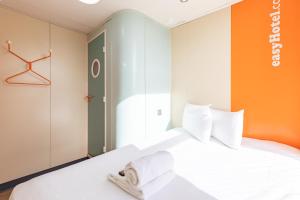 Voodi või voodid majutusasutuse easyHotel Edinburgh toas