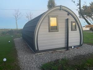 Hoone, kus the luxury tent asub