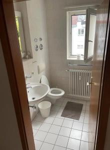 Bilik mandi di Ferienwohnung Lörrach 1
