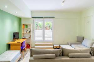 Televisyen dan/atau pusat hiburan di Dousma Apartment