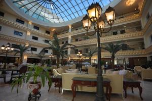 Restaurace v ubytování Habitat Hotel All Suites - Jeddah