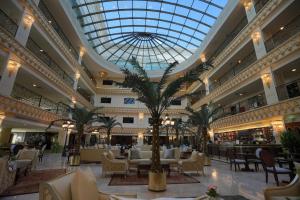 Restaurace v ubytování Habitat Hotel All Suites - Jeddah