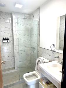 Ένα μπάνιο στο Departamento centrico