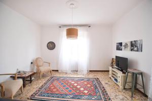 Μια τηλεόραση ή/και κέντρο ψυχαγωγίας στο La casa di Mayte