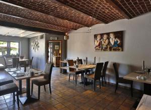 Posezení v ubytování Hotel-Restaurant La Crémaillère