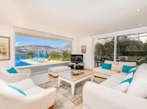 Posezení v ubytování Kalkan Villa Elvira + 8 fotografií