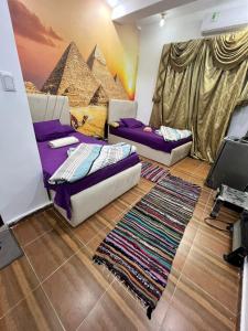 Prostor za sedenje u objektu Jana pyramids view in 3