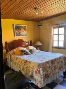 Postel nebo postele na pokoji v ubytování Casa cómoda en La Barra + 25 fotografií