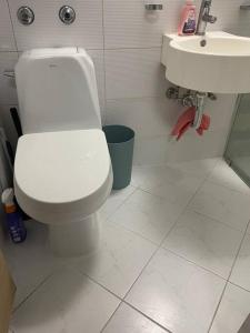 Un baño de Gangnam House#good price#Luxury#Confort#Best location