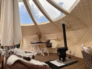 Camera con tenda e piano cottura. di Haven Creek a Masterton