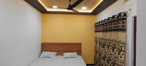 Fotografie z fotogalerie ubytování HOTEL MASHAAL- a light lit by Vidhata v destinaci Džhánsí