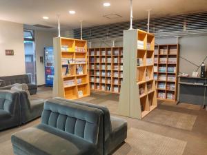 Posezení v ubytování HOTEL CROWN HILLS FUJINOMIYA