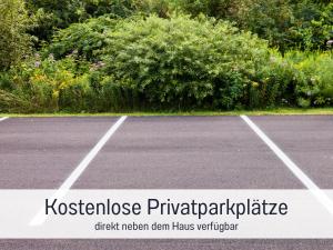 a tennis court with a tennis ball on it at Möbliert Wohnen Munich Airport Business Park in Hallbergmoos