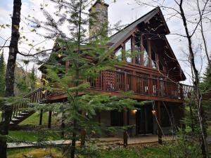 Το κτήριο όπου στεγάζεται  το σαλέ