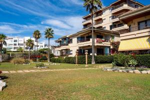 En have udenfor Charming Apartment in Riviera