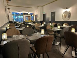 Restaurace v ubytování Hôtel Le Paris Brest