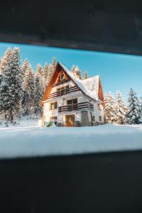 Apartamenty nad Potokiem v zimě
