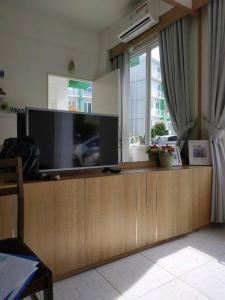 Et tv og/eller underholdning på Green Valey Apartment Balikpapan