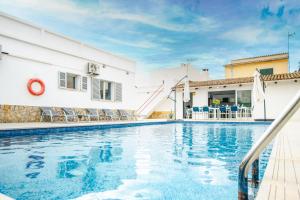 The swimming pool at or close to Villa Dolphin by Slow Villas