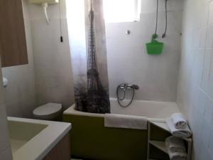 Zdjęcie z galerii obiektu Apartments Dioniza w mieście Jelsa +34 zdjęcia