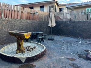 Imagen de la galería de Homestay Kakak Adek with private pool sempadan Perak,Penang dan Kedah, en Bandar Baharu