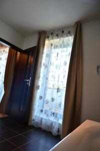 Posteľ alebo postele v izbe v ubytovaní Luxusný apartmán v Hoteli Panorama s výhľadom na hory