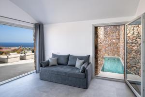 Khu vực ghế ngồi tại Felicity Cave Suites