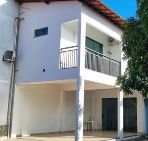 Το κτήριο όπου στεγάζεται  η παραθεριστική κατοικία