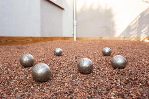 Fotografie z fotogalerie ubytování Gites Spa Strasbourg - Villa Cerf - SPA Privé, Sauna, Borne d'arcade, Babyfoot v destinaci Ittenheim