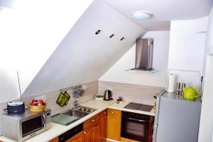 Kuchyň nebo kuchyňský kout v ubytování Ferienanlage Dornröschenblick