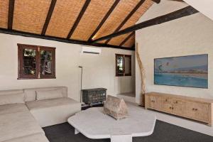 Χώρος καθιστικού στο The Cave Tarifa Large Luxury in the countryside
