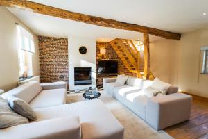 Posezení v ubytování NEW! Unieke vakantiewoning in bosrijke omgeving