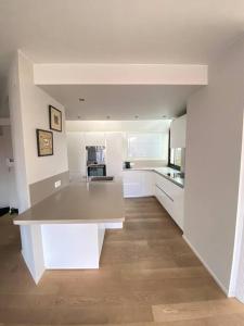 Φωτογραφία από το άλμπουμ του Les Murmures des Toits - Hypercentre - garage privé στην Κολμάρ