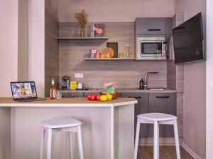 Kuchyň nebo kuchyňský kout v ubytování STAYERY Cologne Sülz
