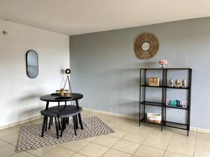 Fotografie z fotogalerie ubytování Appartement Le Nid de Coco v destinaci Sainte-Clotilde