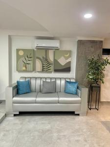 Posezení v ubytování Hotel La Estrella de David Cartagena