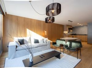 Posezení v ubytování ISARD HOMES & SPA by SELECT RENTALS