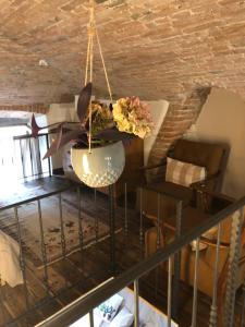 A seating area at Casa Vacanze Piazza Vecchia