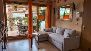 Posezení v ubytování Luxury boutique 1bd apartment w garden - Pet friendly!