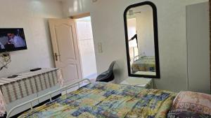 Postel nebo postele na pokoji v ubytování Zayed Villa with 4 apartments , Giza , 6 of October,Sheikh Zayed,Egypt شقق فلا الشيخ زايد