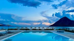 Bazén v ubytování Costa Ionica · Mytikas Seaside Hotel nebo v jeho okolí
