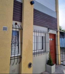 Budova, kde se prázdninový dům nachází